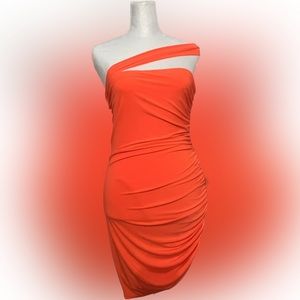 NWT 🏷️ Boutique Day&Night one shoulder ruched dress sz S